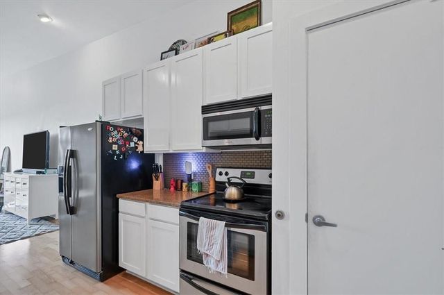 2931 E 12th ST 306, Austin, TX 78702