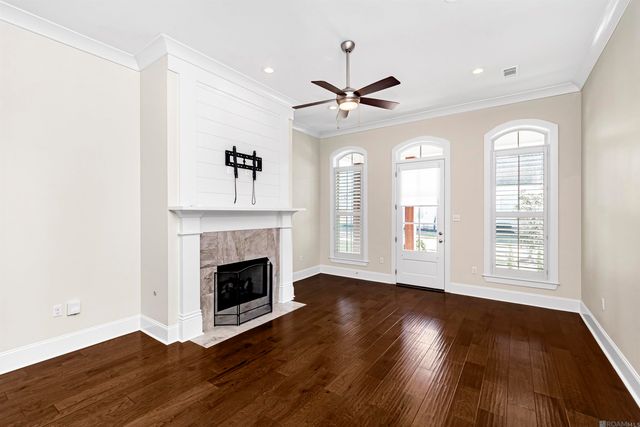 6529 Silver Oak, Baton Rouge, LA 70817