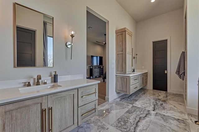 22199 Interstate Highway 45 Feeder N, Buffalo, TX 75831