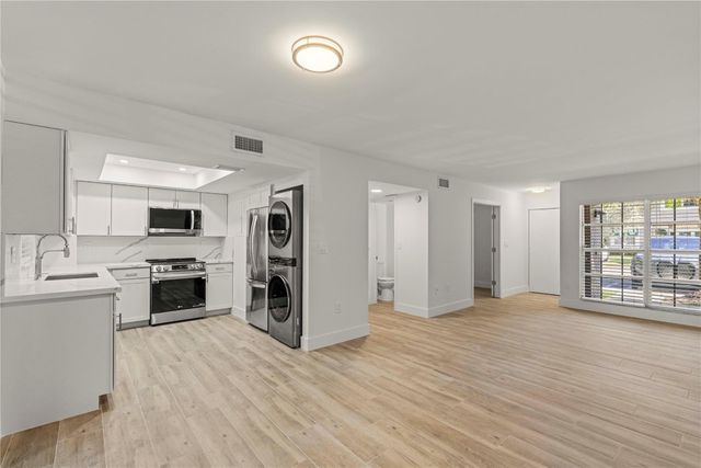 12384 SW 52nd Court, Cooper City, FL 33330