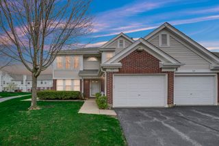 62 Winding Run Lane 62, Streamwood, IL 60107