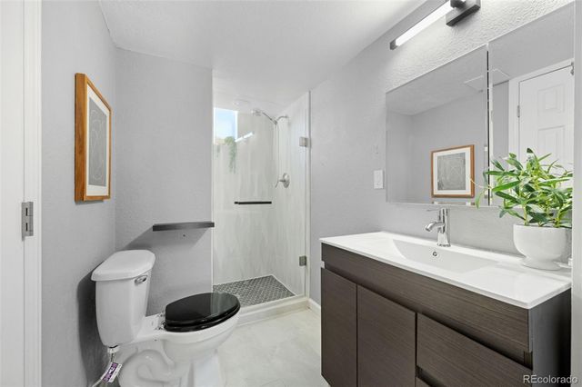 9539 Grandview Avenue, Arvada, CO 80002