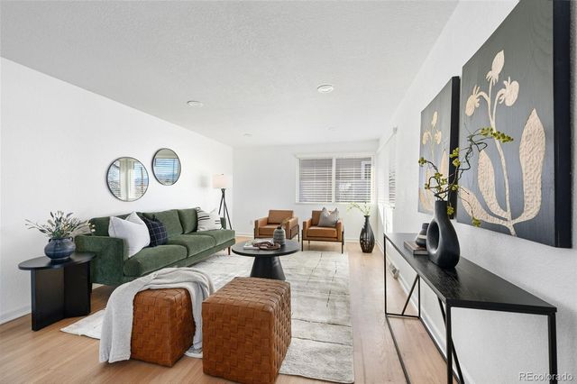 9539 Grandview Avenue, Arvada, CO 80002