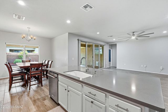 10165 N Sand Sage Trail, Marana, AZ 85653