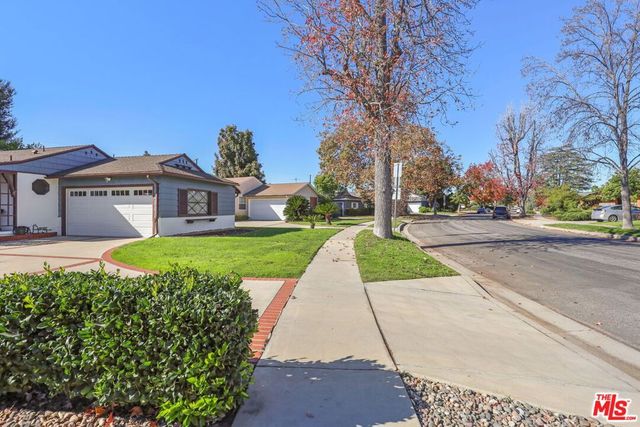 5733 Radford Avenue, Valley Village, CA 91607