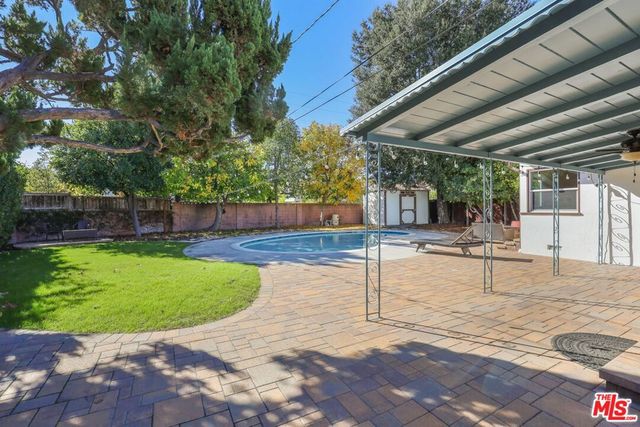 5733 Radford Avenue, Valley Village, CA 91607