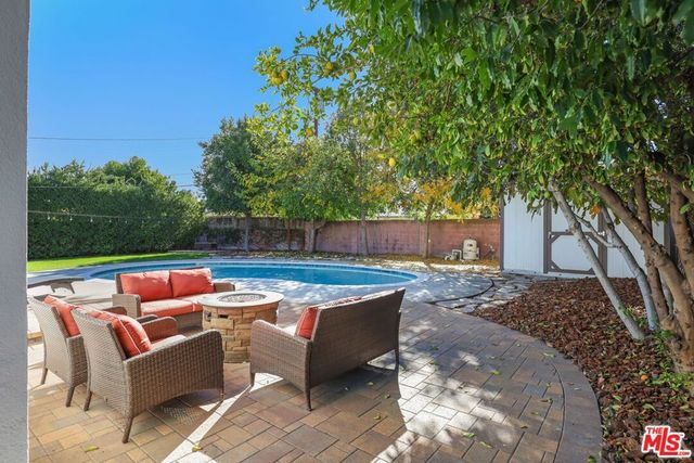 5733 Radford Avenue, Valley Village, CA 91607