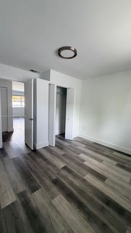 3144 SW 23rd Street 3144, Miami, FL 33145