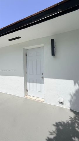 3144 SW 23rd Street 3144, Miami, FL 33145