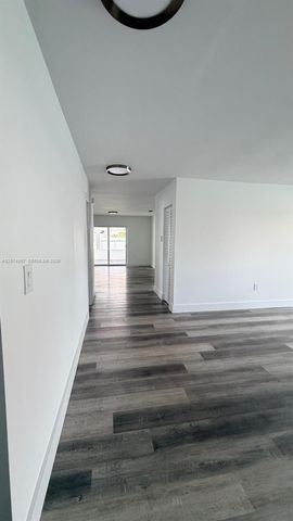 3144 SW 23rd Street 3144, Miami, FL 33145
