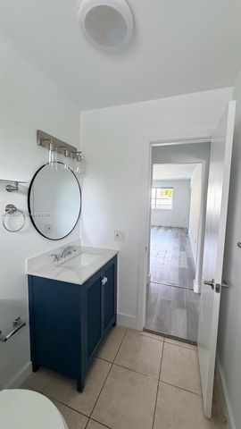 3144 SW 23rd Street 3144, Miami, FL 33145