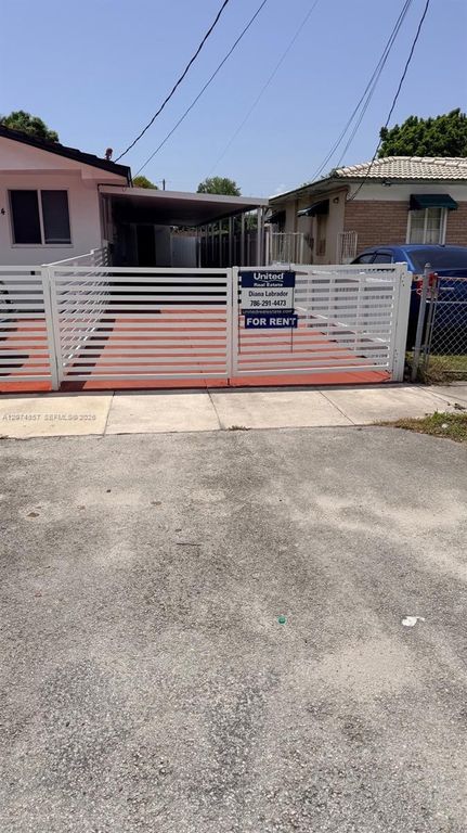 3144 SW 23rd Street 3144, Miami, FL 33145
