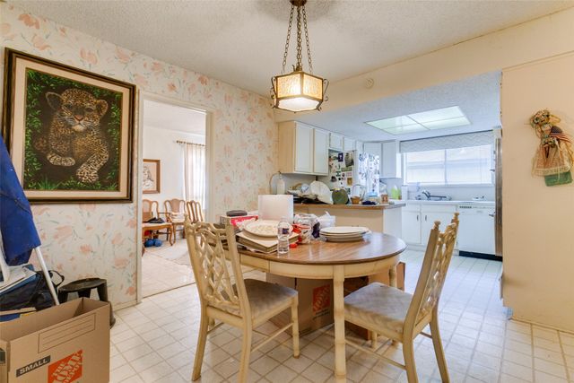 2009 Nantucket Drive, Richardson, TX 75080