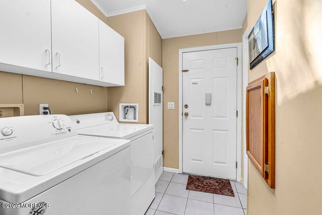 93 Village Road, Morganville, NJ 07751