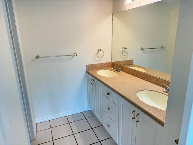 204 3RD STREET W 204, Bradenton, FL 34205