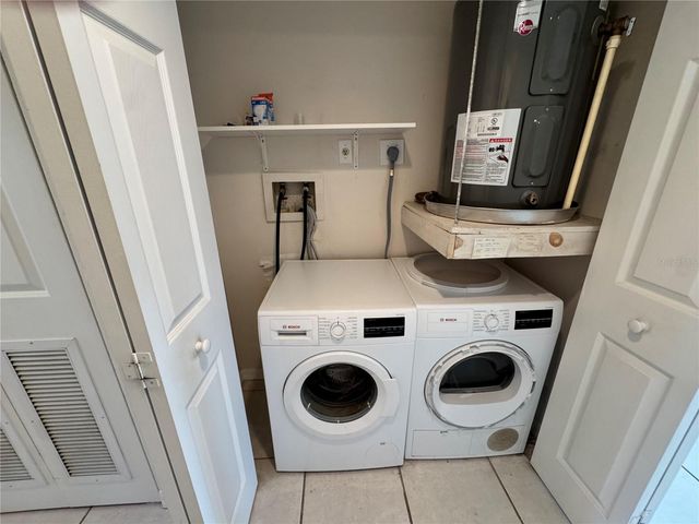 204 3RD STREET W 204, Bradenton, FL 34205