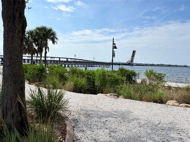 204 3RD STREET W 204, Bradenton, FL 34205