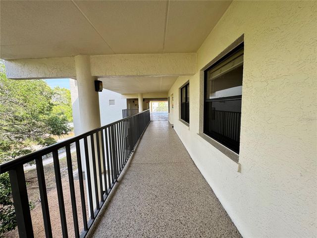 204 3RD STREET W 204, Bradenton, FL 34205