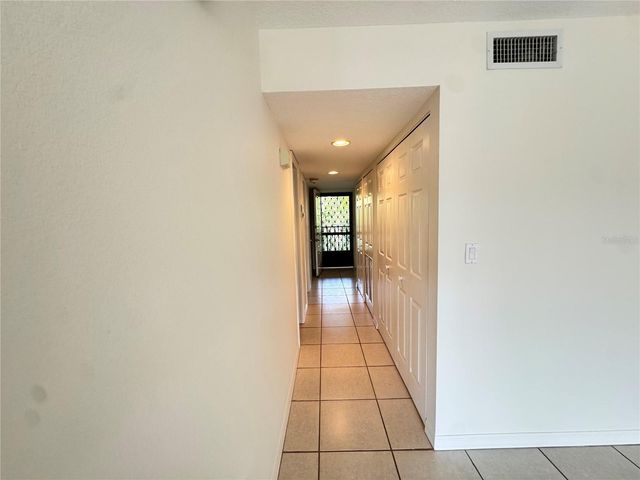 204 3RD STREET W 204, Bradenton, FL 34205