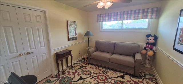 73 E Hillsdale Avenue, Seven Hills, OH 44131