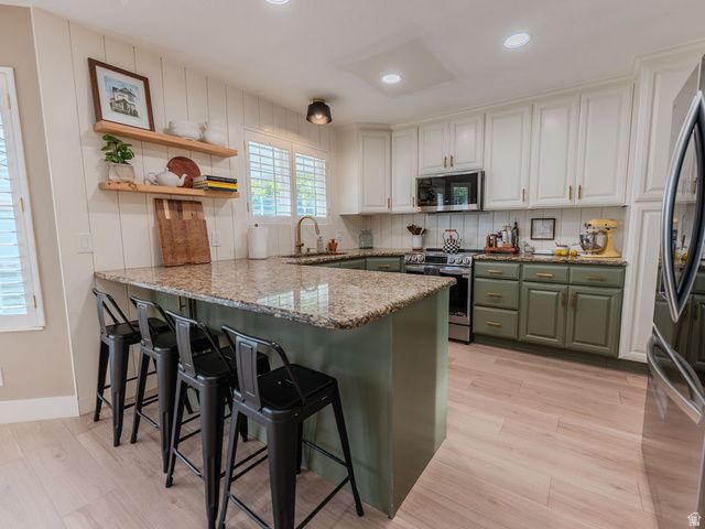 4103 S 2175 W, Roy, UT 84067