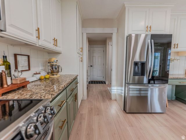 4103 S 2175 W, Roy, UT 84067