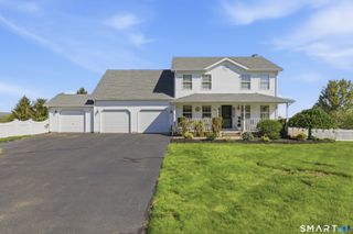 60 Watch Hill Drive, Middletown, CT 06457