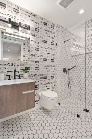 189 W Brookline St PH, Boston, MA 02118