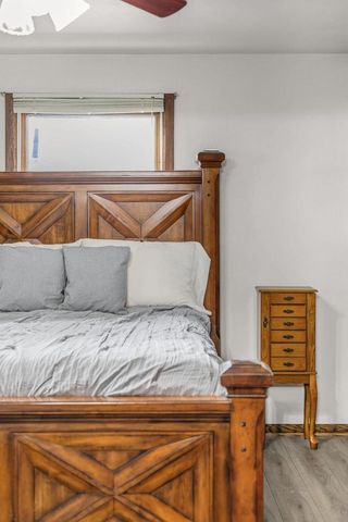 2512 N CHESTWOOD COURT, Appleton, WI 54911