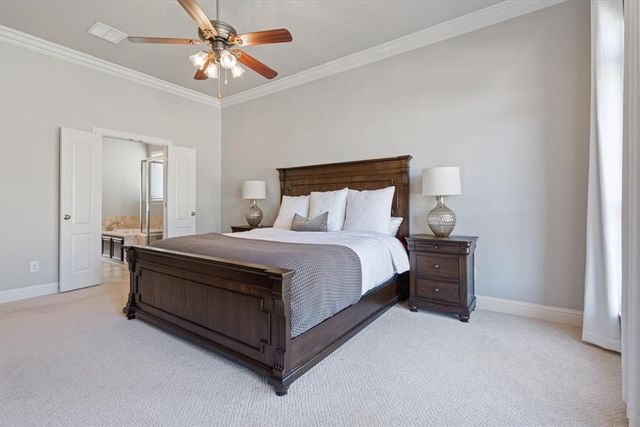 2402 Riverfront Lane, Fayetteville, AR 72703