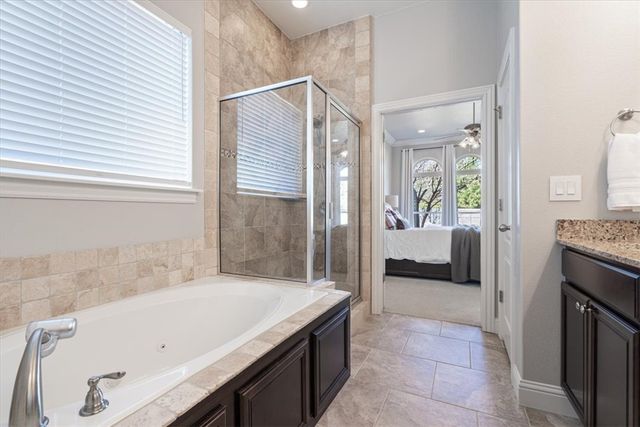 2402 Riverfront Lane, Fayetteville, AR 72703