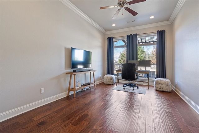 2402 Riverfront Lane, Fayetteville, AR 72703