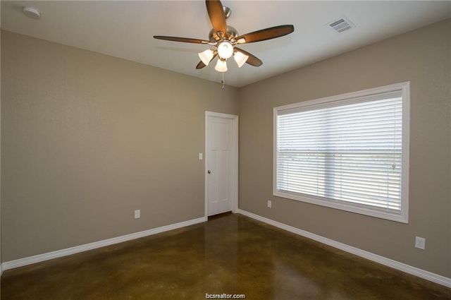 3200 Link Street, Bryan, TX 77801