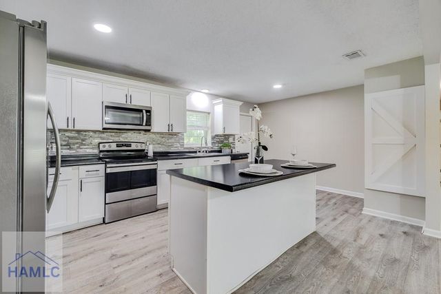 4746 Oglethorpe Hwy, Hinesville, GA 31313