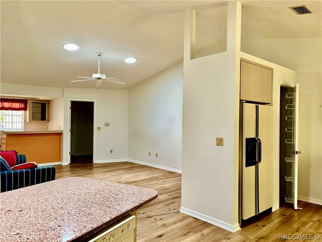 16 Pawpaw Court S, Homosassa, FL 34446