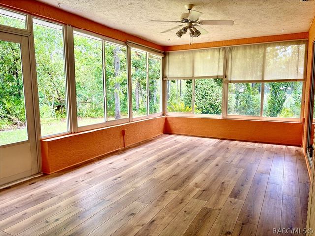 16 Pawpaw Court S, Homosassa, FL 34446
