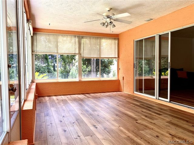 16 Pawpaw Court S, Homosassa, FL 34446