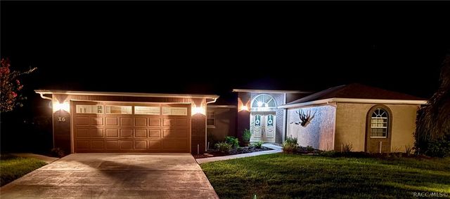 16 Pawpaw Court S, Homosassa, FL 34446
