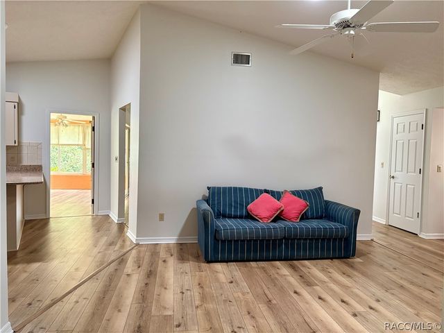 16 Pawpaw Court S, Homosassa, FL 34446
