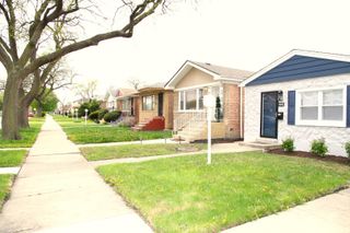 9042 S Emerald Avenue, Chicago, IL 60620