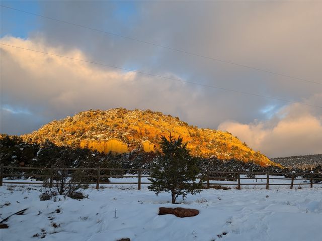 5 Cougar Canyon, Santa Fe, NM 87508