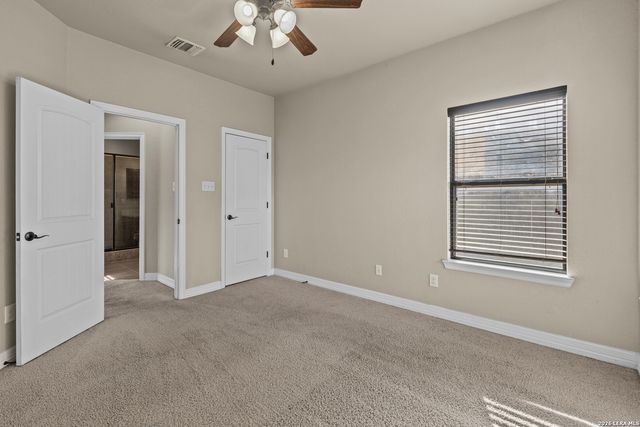 9814 Rostock, Helotes, TX 78023