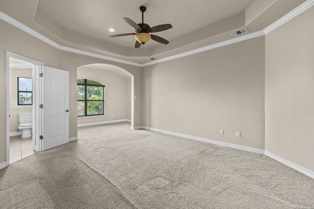 9814 Rostock, Helotes, TX 78023