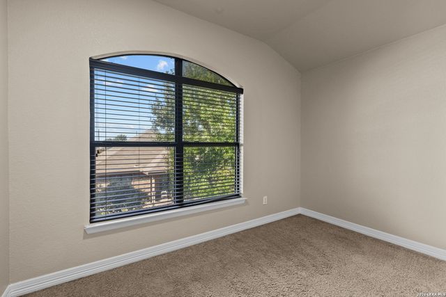 9814 Rostock, Helotes, TX 78023