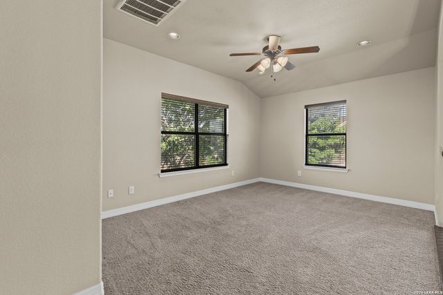 9814 Rostock, Helotes, TX 78023
