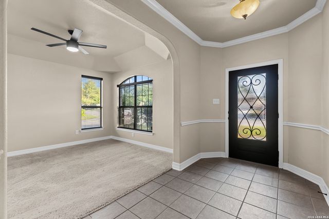 9814 Rostock, Helotes, TX 78023