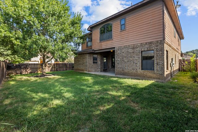 9814 Rostock, Helotes, TX 78023