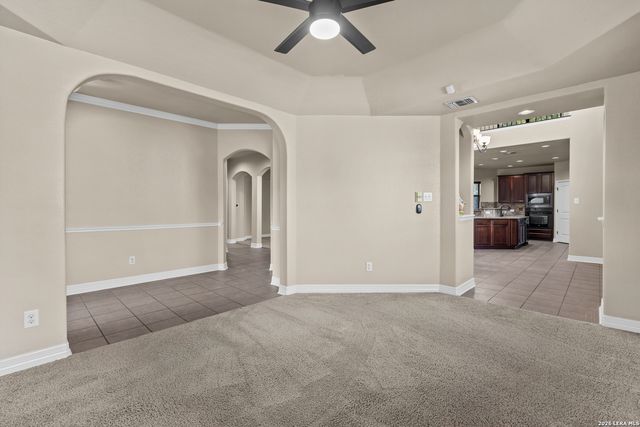 9814 Rostock, Helotes, TX 78023