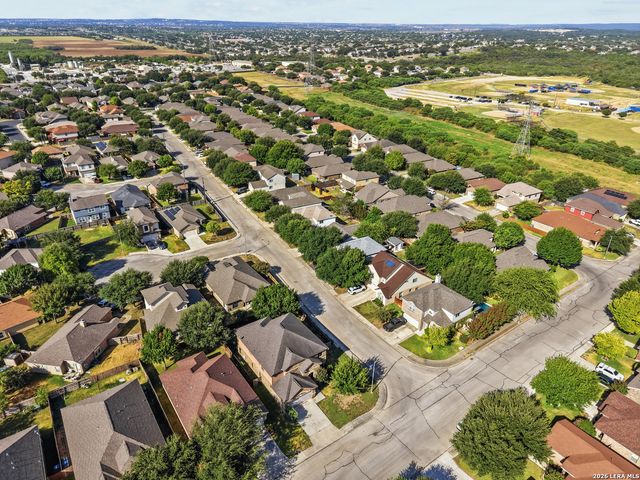 9814 Rostock, Helotes, TX 78023