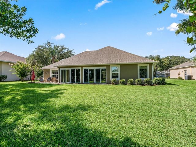 5331 GROVE MANOR, Lady Lake, FL 32159